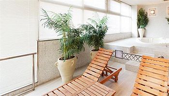 Fine Garden Osaka International Itami Airport (adults Only) 4*