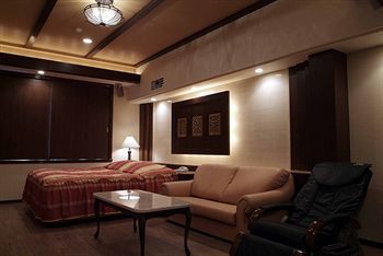 Fine Garden Osaka International Itami Airport (adults Only) 4*